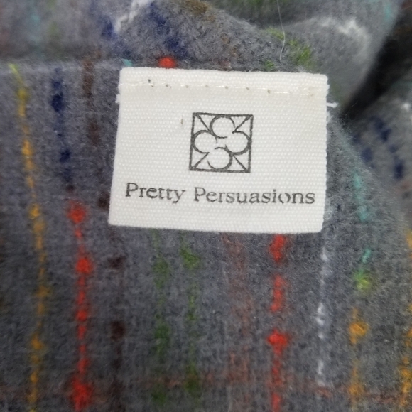 Pretty persuasions gray Fringe scarf - Picture 4 of 7